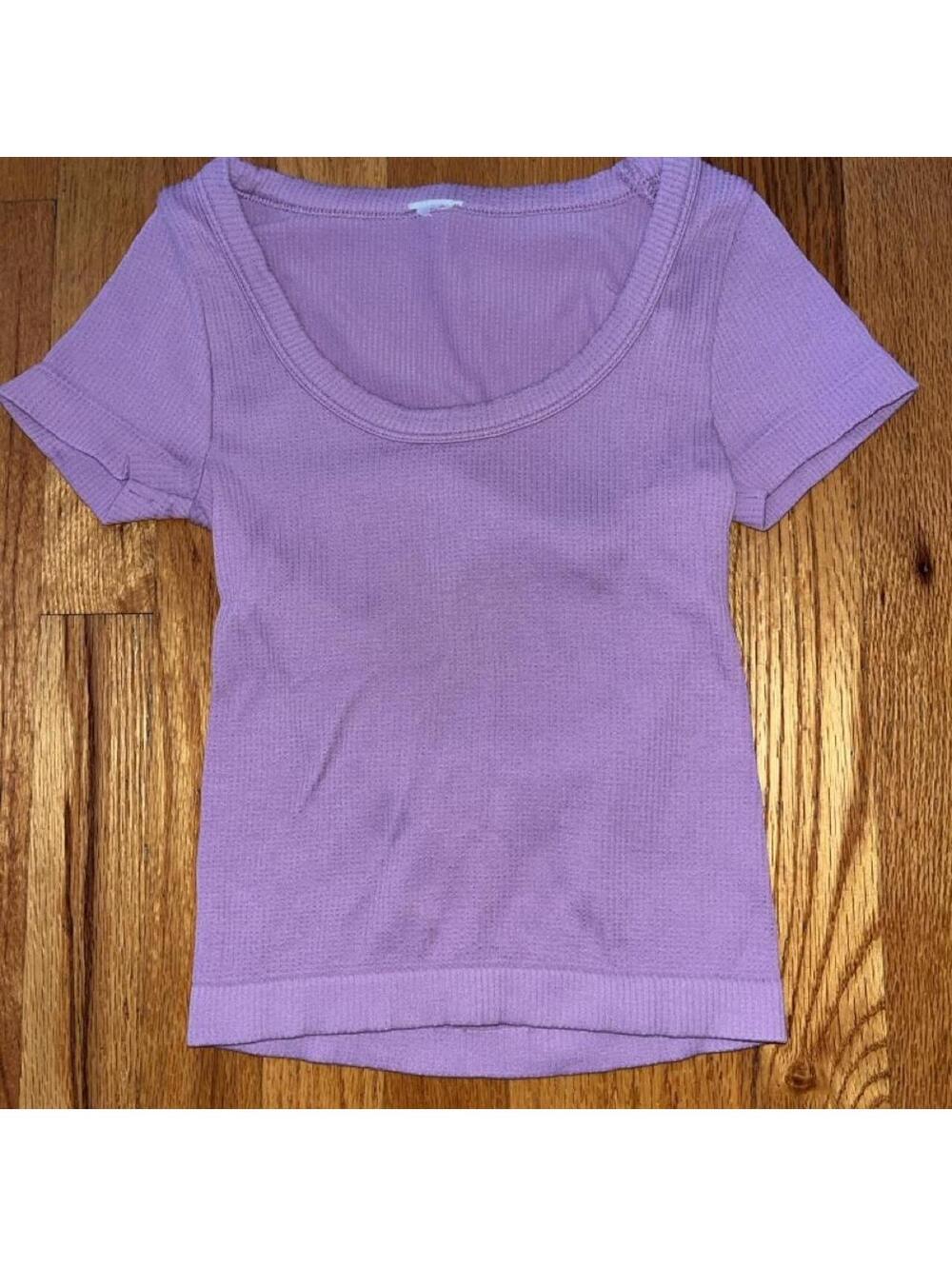 Old Navy Women's Purple and Pink Shirt